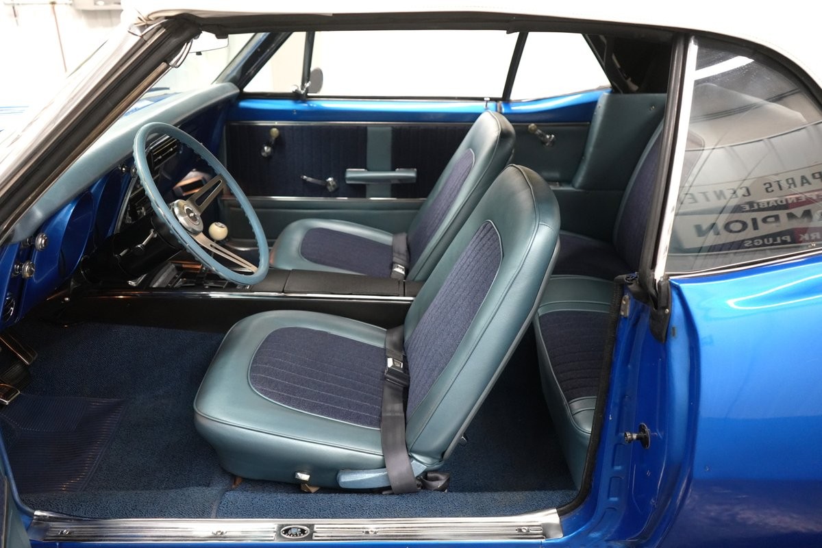 Chevrolet-Camaro-1967-35