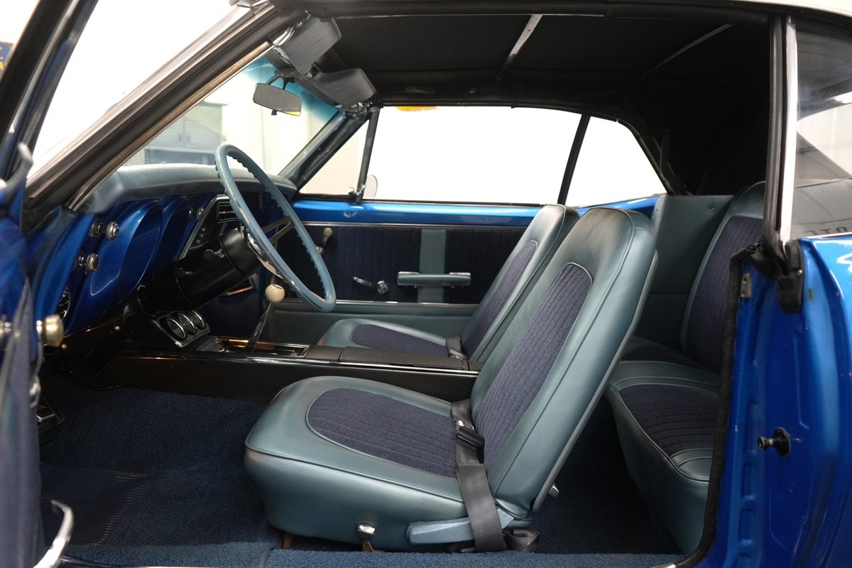 Chevrolet-Camaro-1967-36