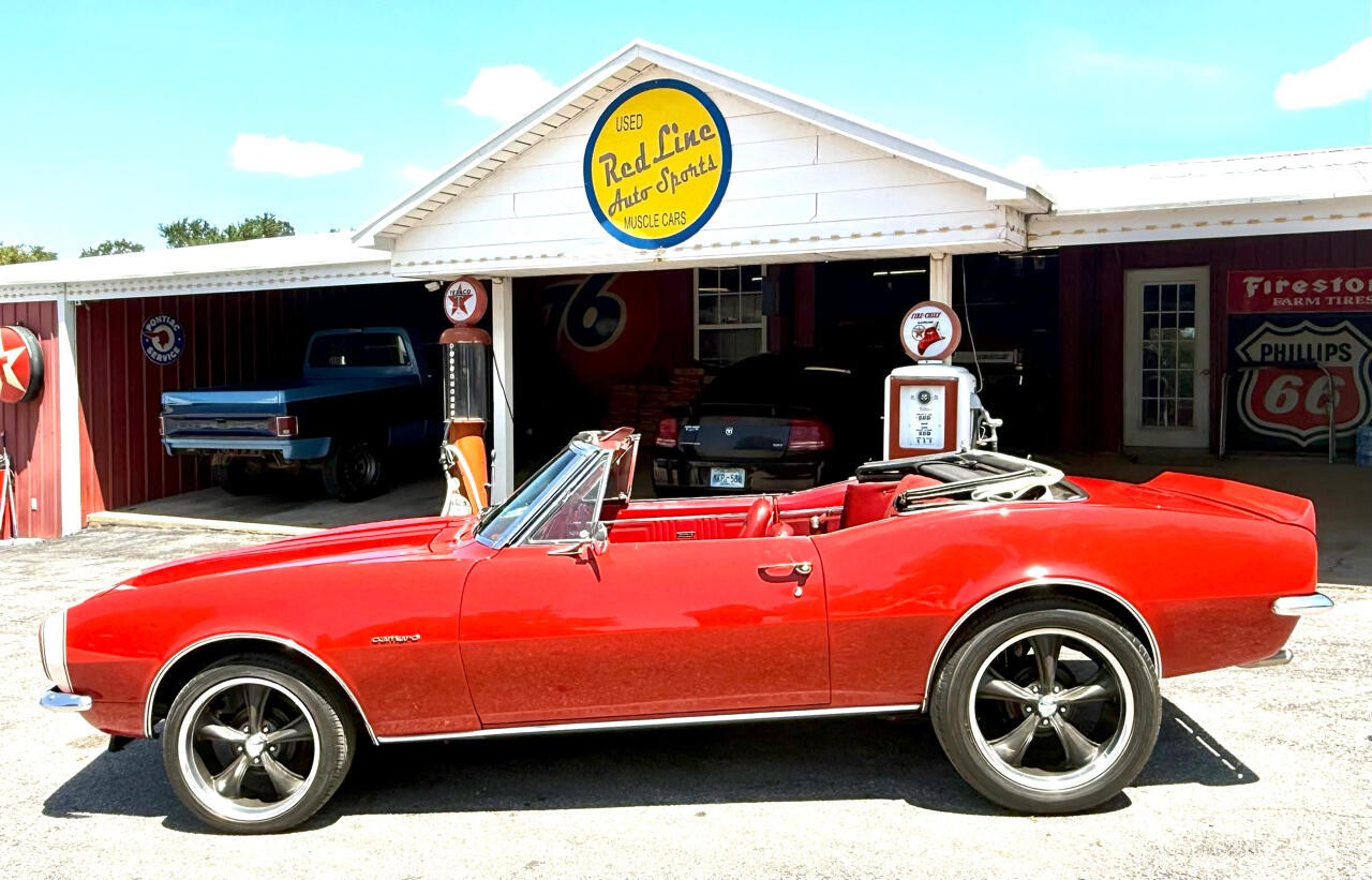 Chevrolet-Camaro-1967-American-Muscle-Car-2