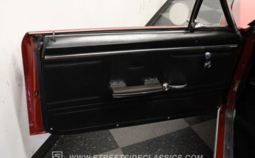 Chevrolet-Camaro-1967-Bolero-Red-Black-13