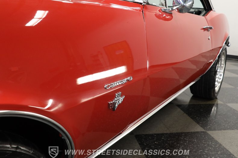 Chevrolet-Camaro-1967-Bolero-Red-Black-17