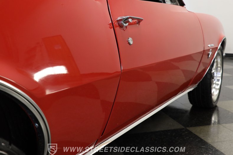 Chevrolet-Camaro-1967-Bolero-Red-Black-28