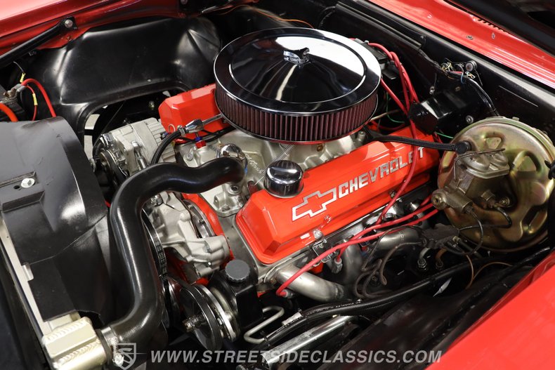 Chevrolet-Camaro-1967-Bolero-Red-Black-33