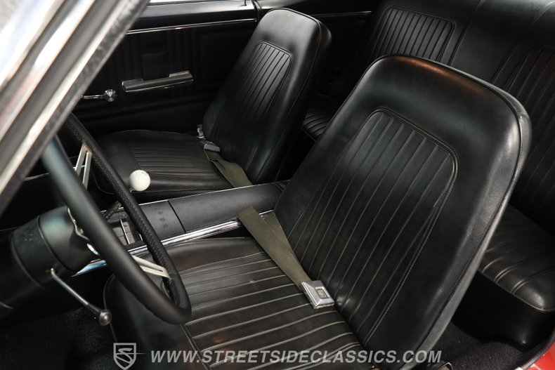 Chevrolet-Camaro-1967-Bolero-Red-Black-42