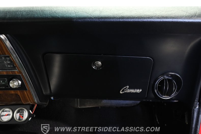 Chevrolet-Camaro-1967-Bolero-Red-Black-49