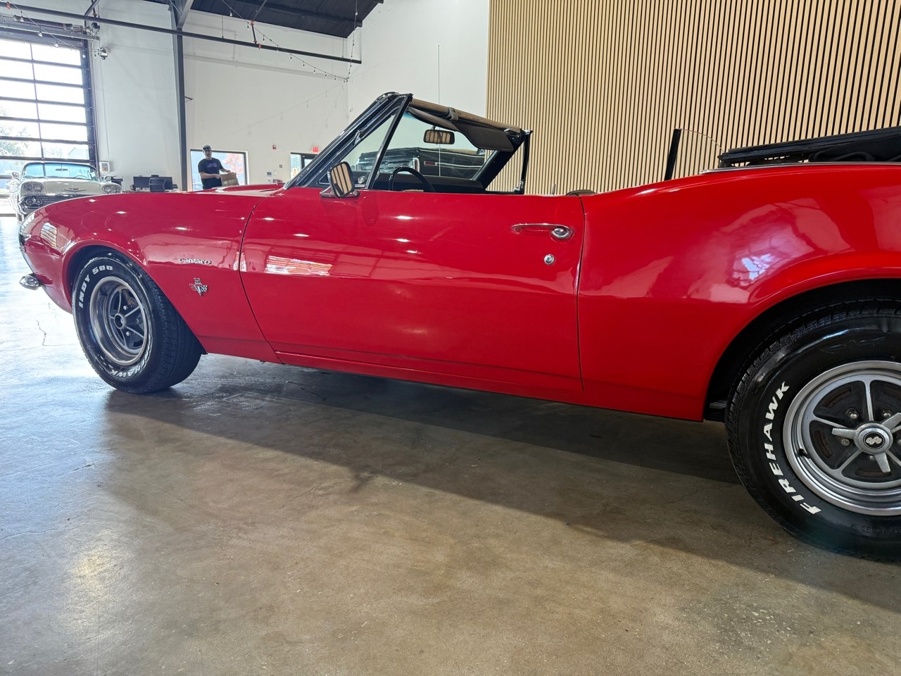 Chevrolet-Camaro-1967-Classic-Car-11