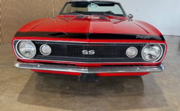 Chevrolet-Camaro-1967-Classic-Car-2