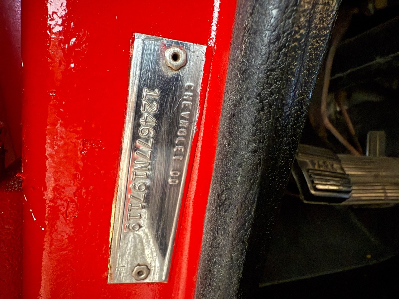 Chevrolet-Camaro-1967-Classic-Car-27