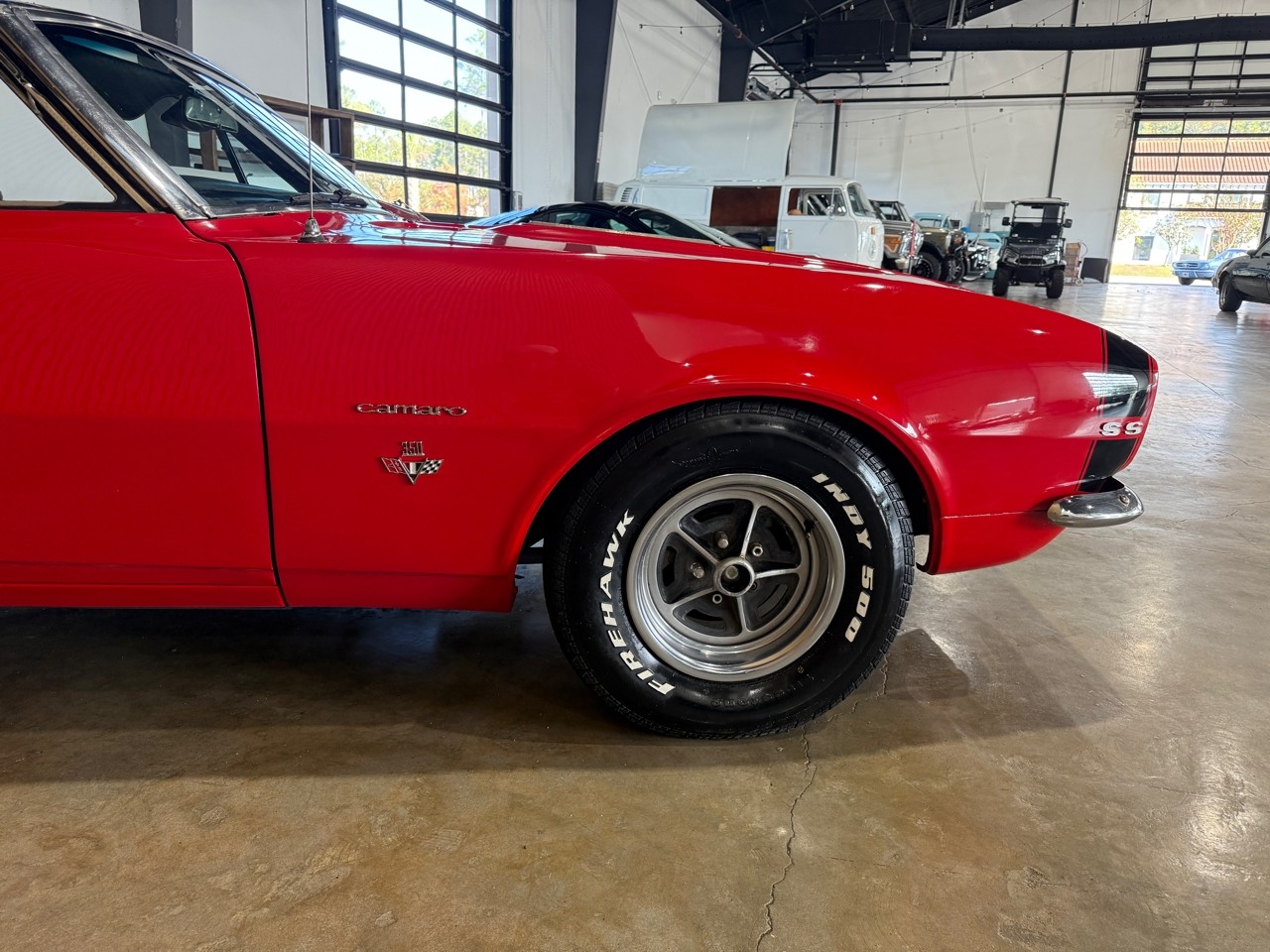 Chevrolet-Camaro-1967-Classic-Car-7