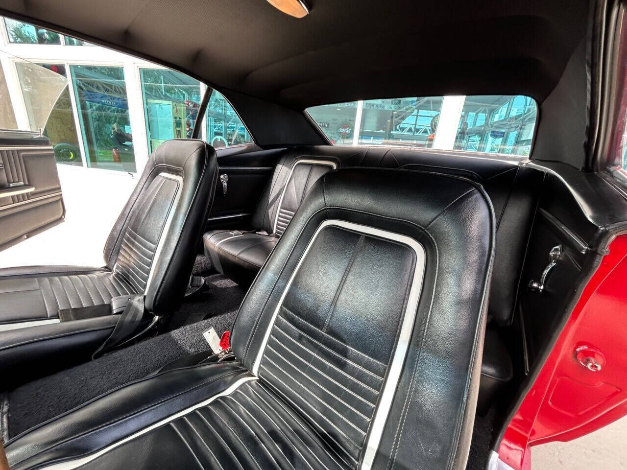 Chevrolet-Camaro-1967-Convertible-13