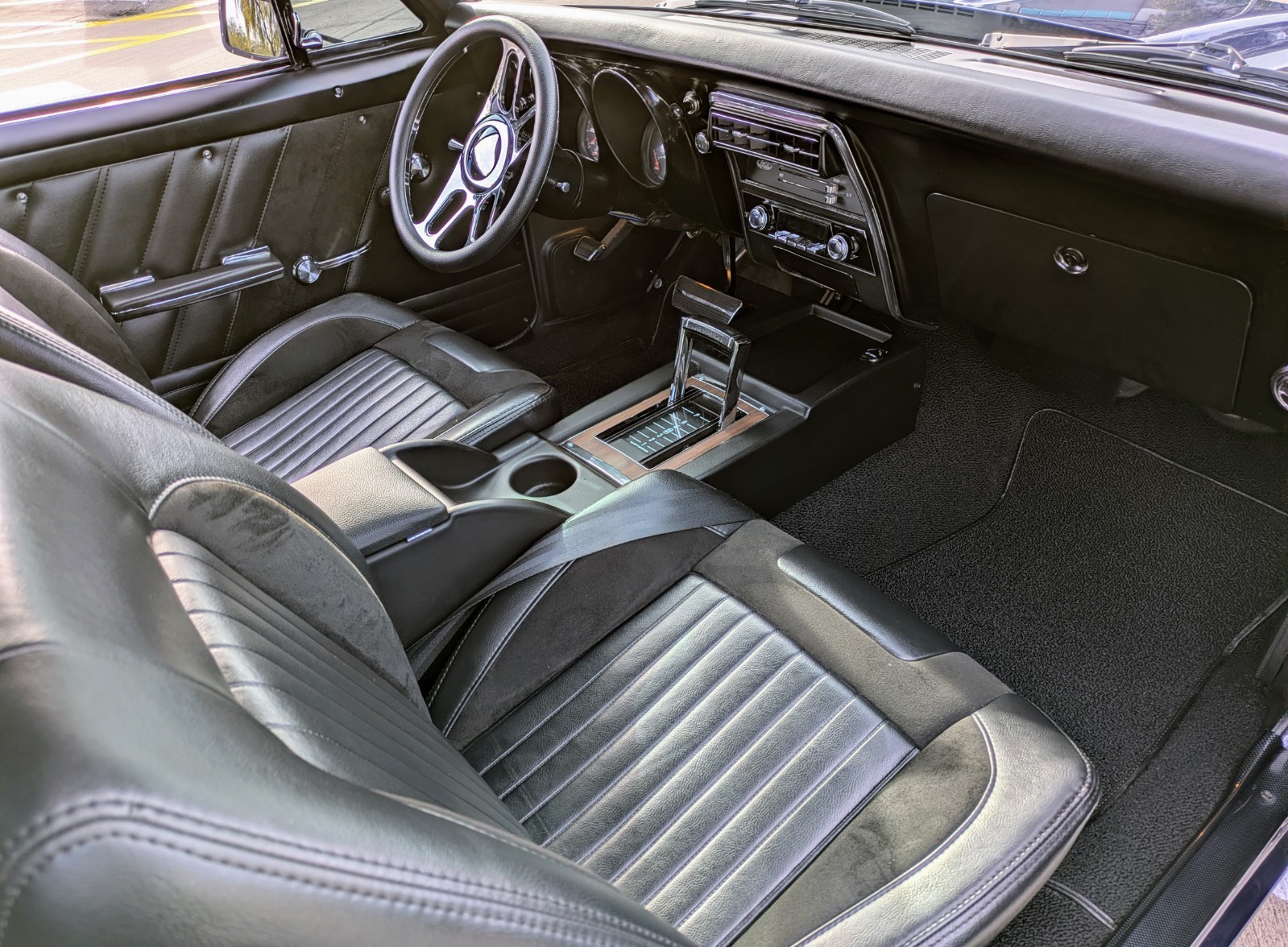 Chevrolet-Camaro-1967-Coupe-2