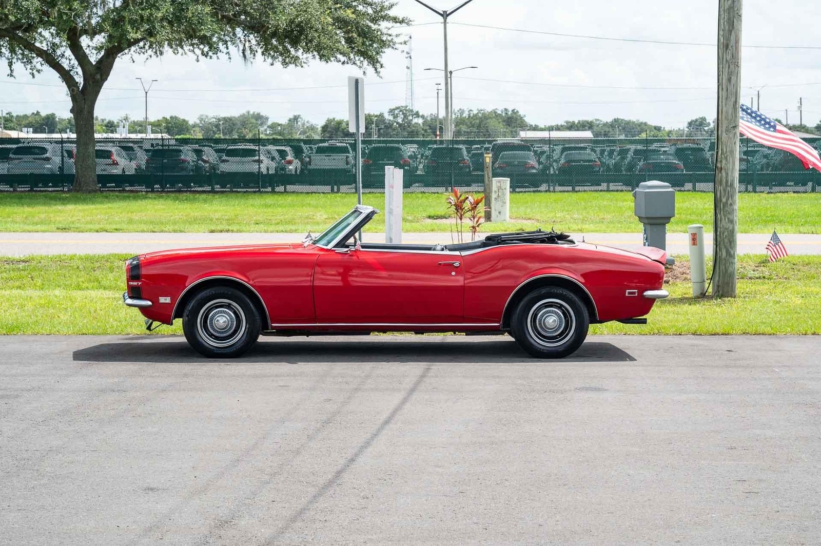 Chevrolet-Camaro-1968-2-Door-1