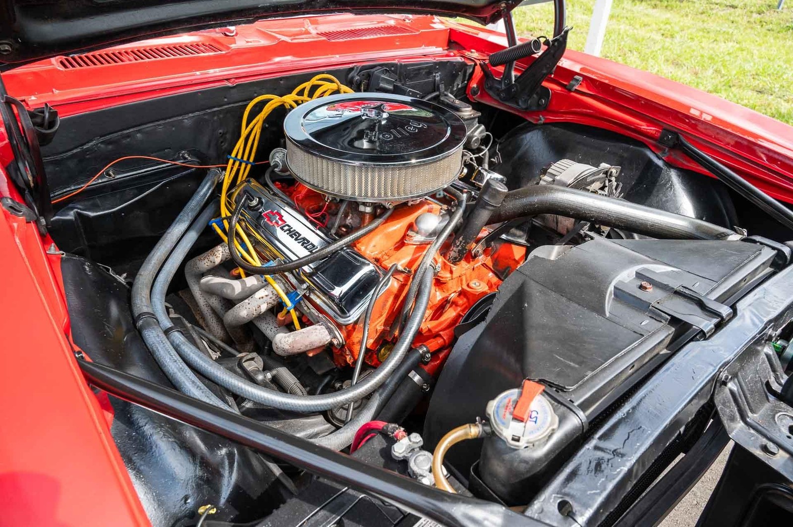 Chevrolet-Camaro-1968-2-Door-16