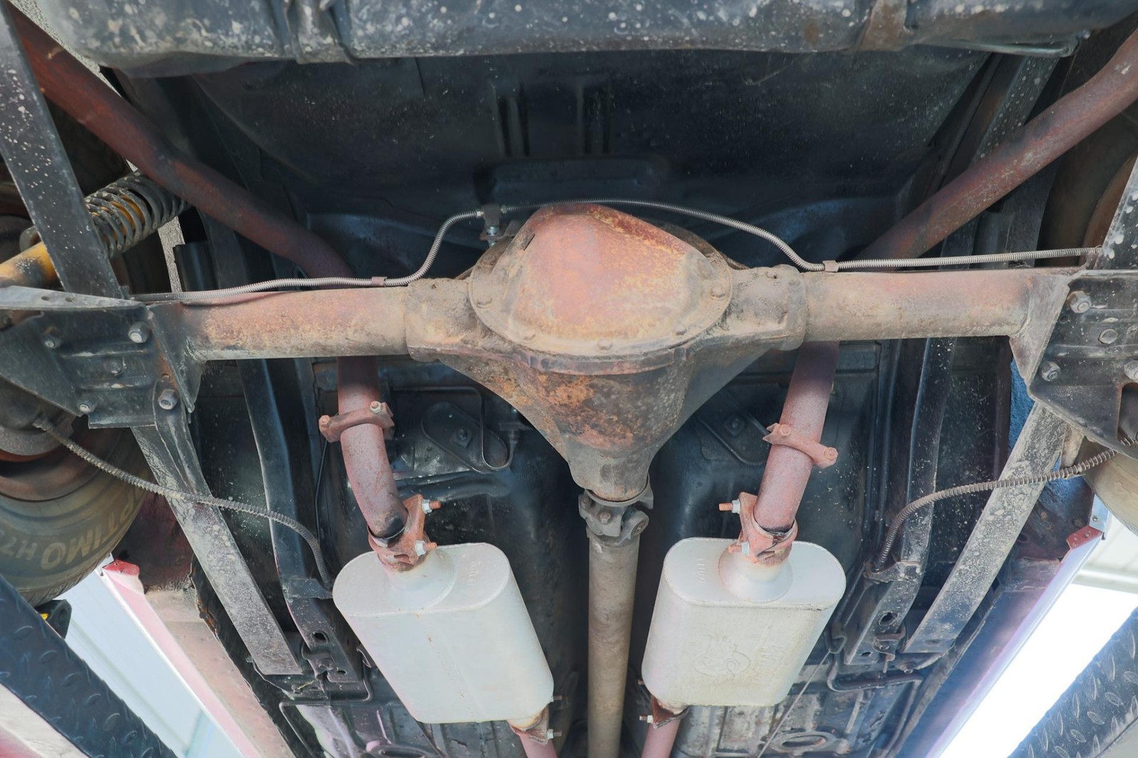 Chevrolet-Camaro-1968-2-Door-24