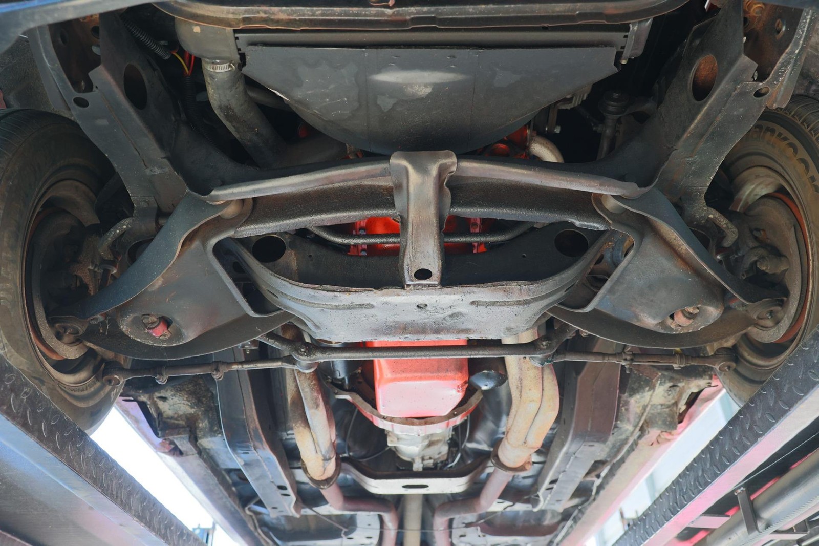 Chevrolet-Camaro-1968-2-Door-36