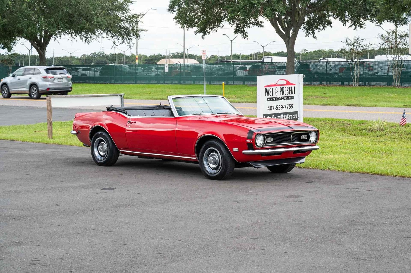 Chevrolet-Camaro-1968-2-Door-8