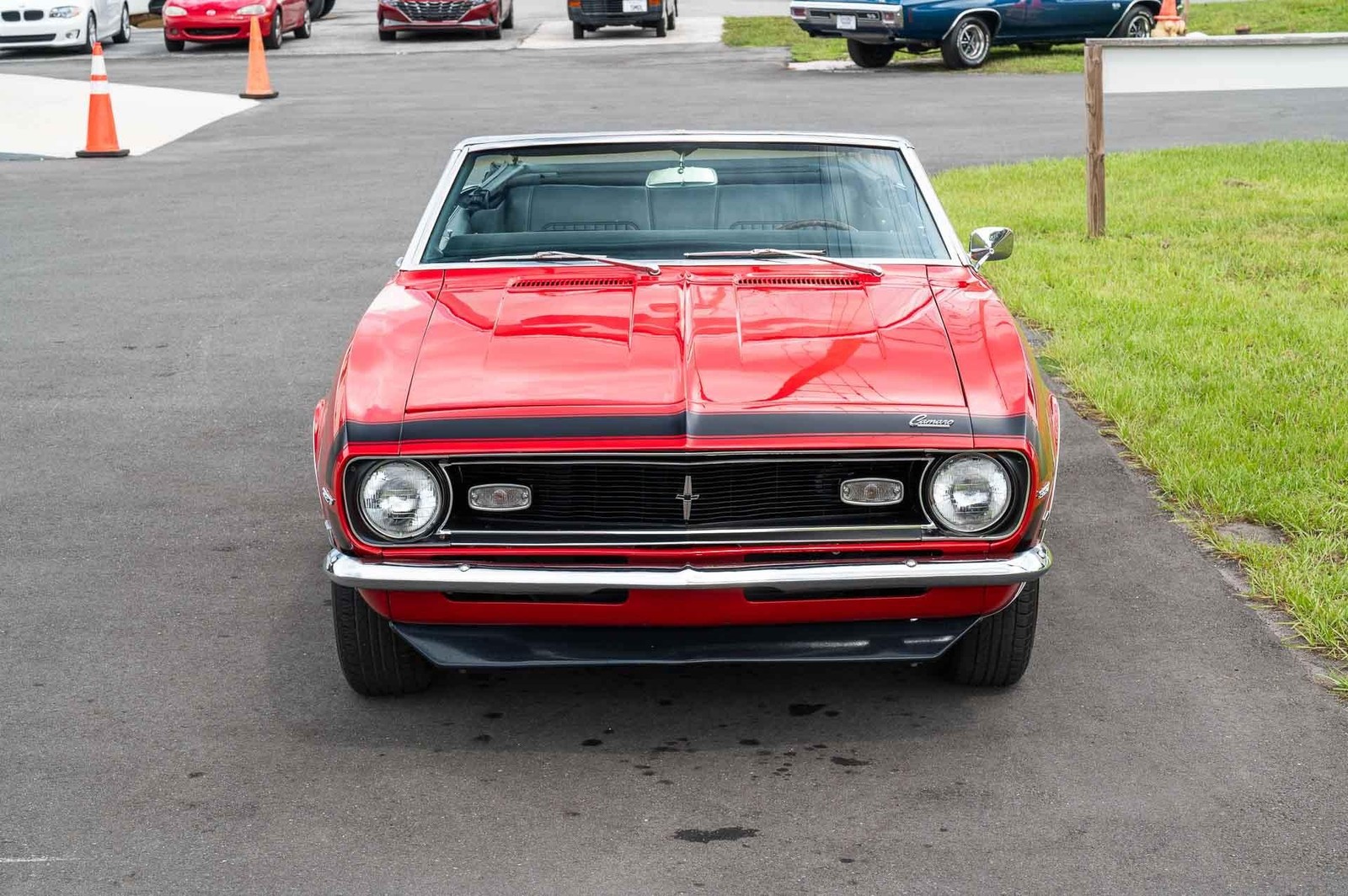 Chevrolet-Camaro-1968-2-Door-9
