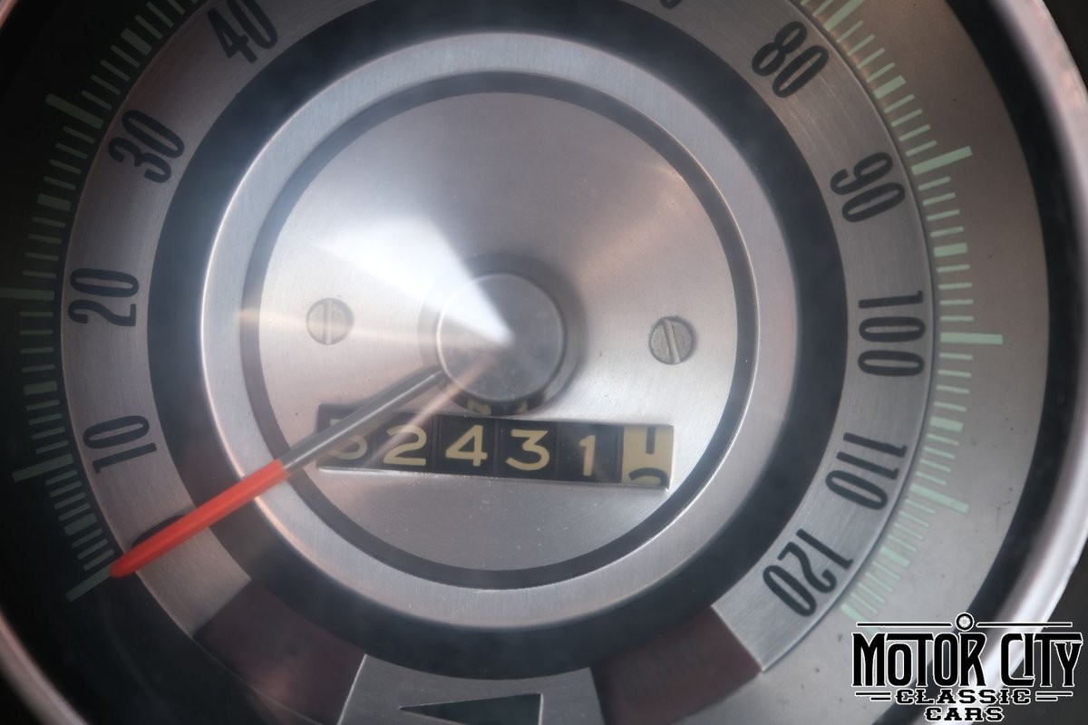 Chevrolet-Camaro-1968-23