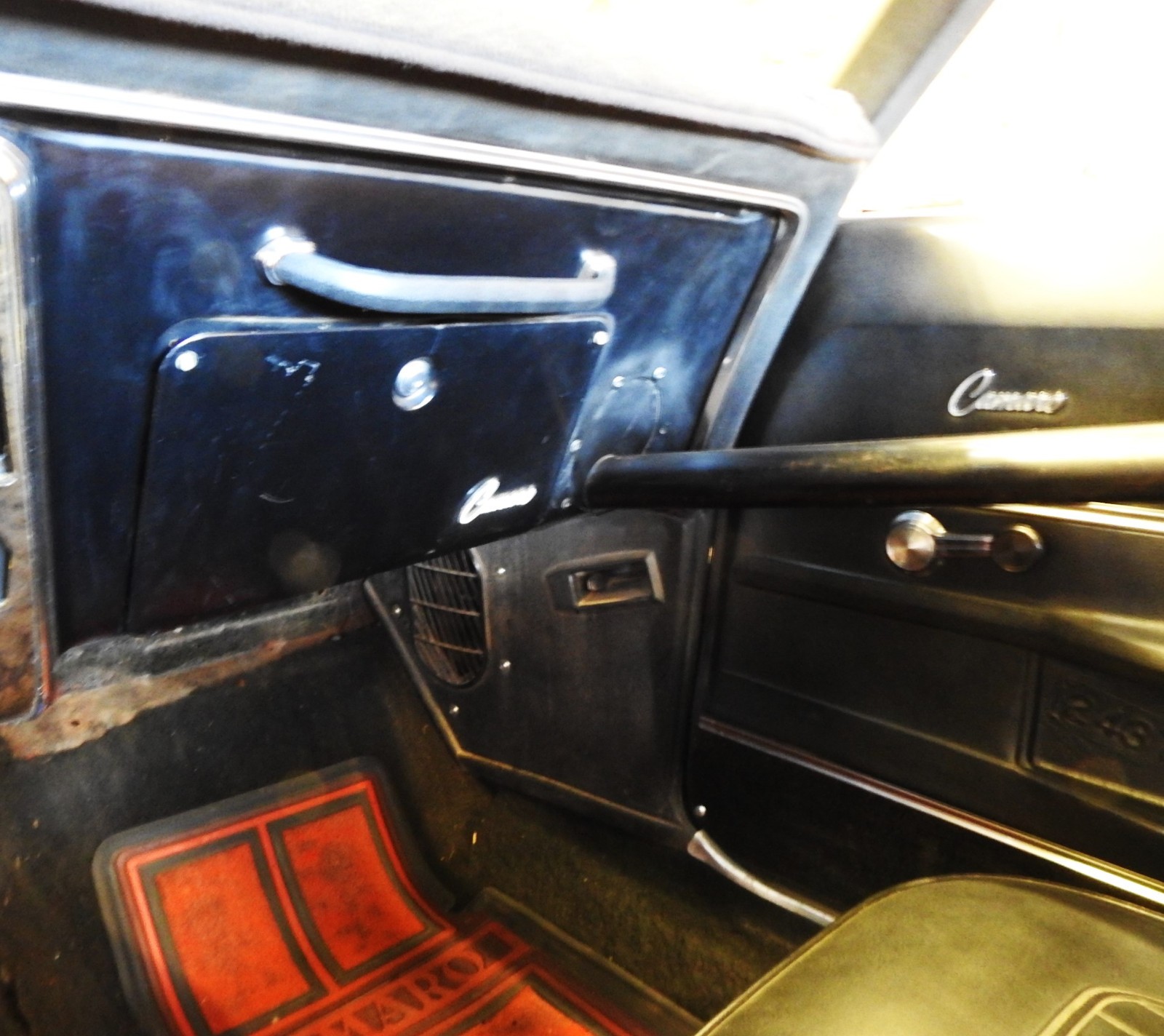 Chevrolet-Camaro-1968-27