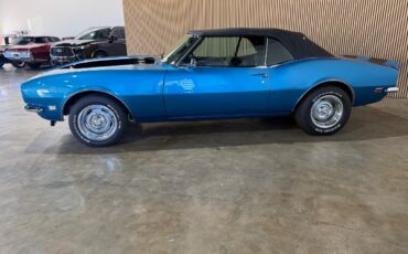 Chevrolet-Camaro-1968-Classic-Car-33