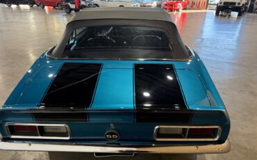 Chevrolet-Camaro-1968-Classic-Car-37