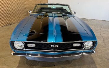 Chevrolet-Camaro-1968-Classic-Car-7