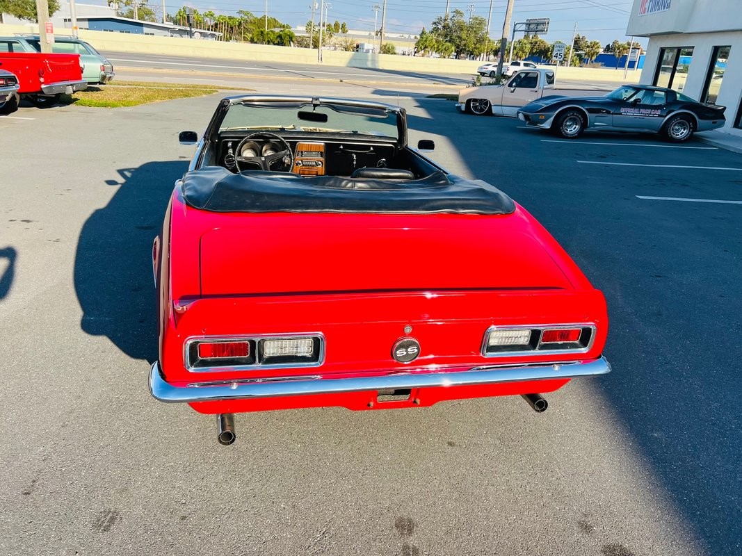 Chevrolet-Camaro-1968-Convertible-3