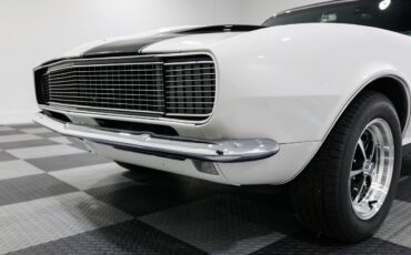 Chevrolet-Camaro-1968-Coupe-10