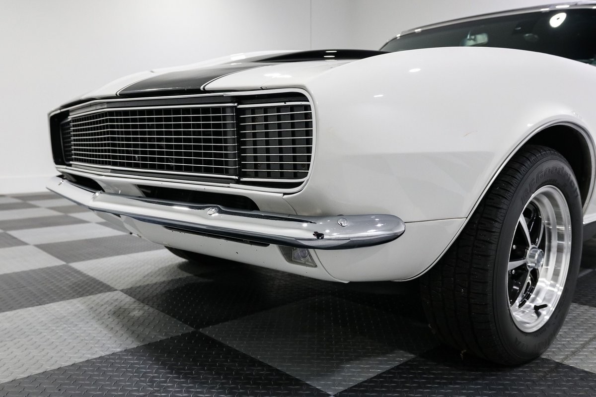 Chevrolet-Camaro-1968-Coupe-10