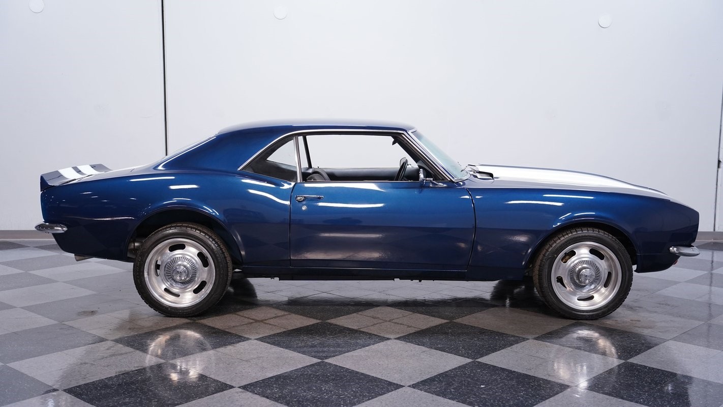 Chevrolet-Camaro-1968-Coupe-13