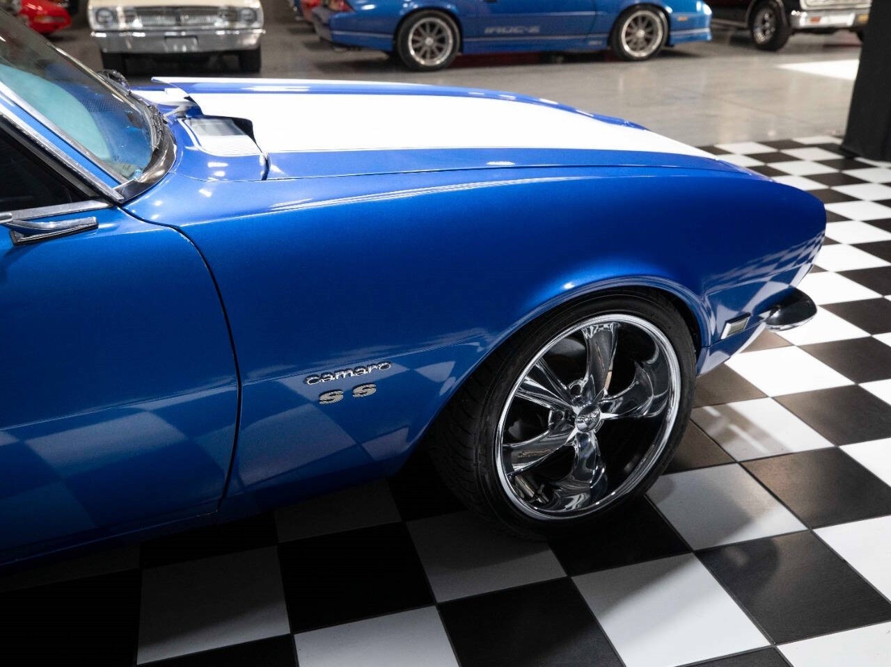 Chevrolet-Camaro-1968-Coupe-13