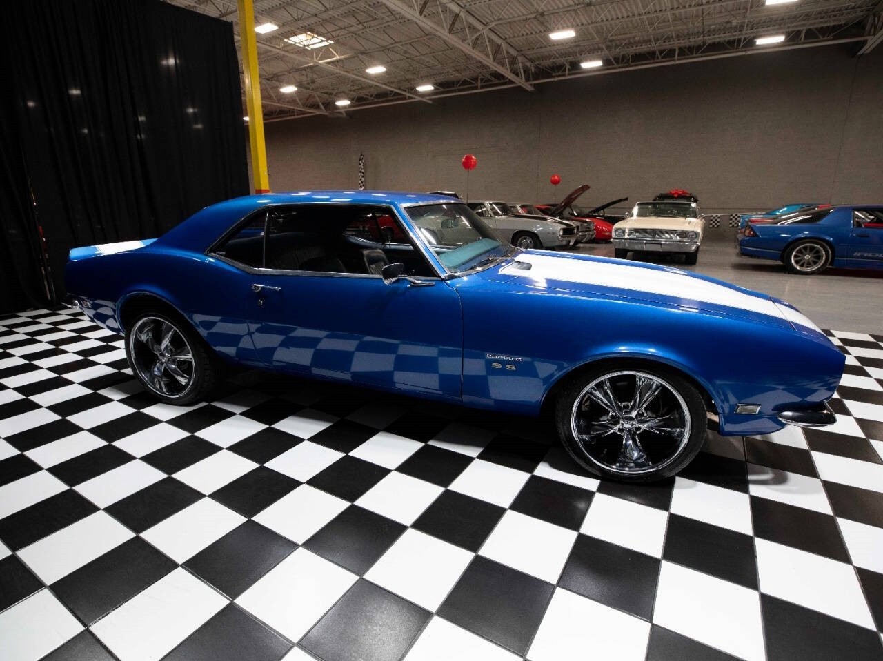 Chevrolet-Camaro-1968-Coupe-15