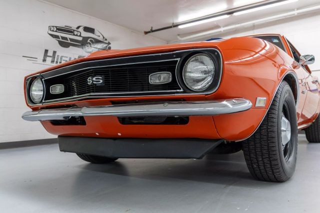 Chevrolet-Camaro-1968-Coupe-17