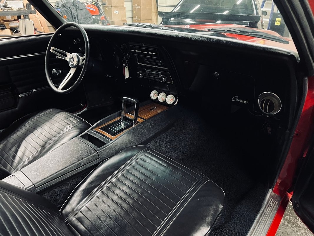 Chevrolet-Camaro-1968-Coupe-18