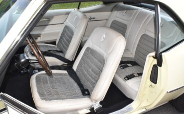 Chevrolet-Camaro-1968-Coupe-19