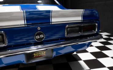 Chevrolet-Camaro-1968-Coupe-19