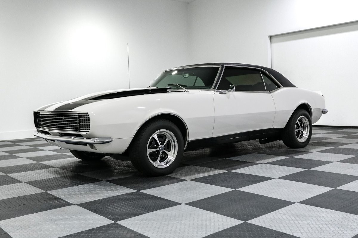 Chevrolet-Camaro-1968-Coupe-2