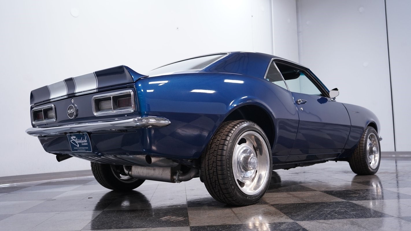 Chevrolet-Camaro-1968-Coupe-25