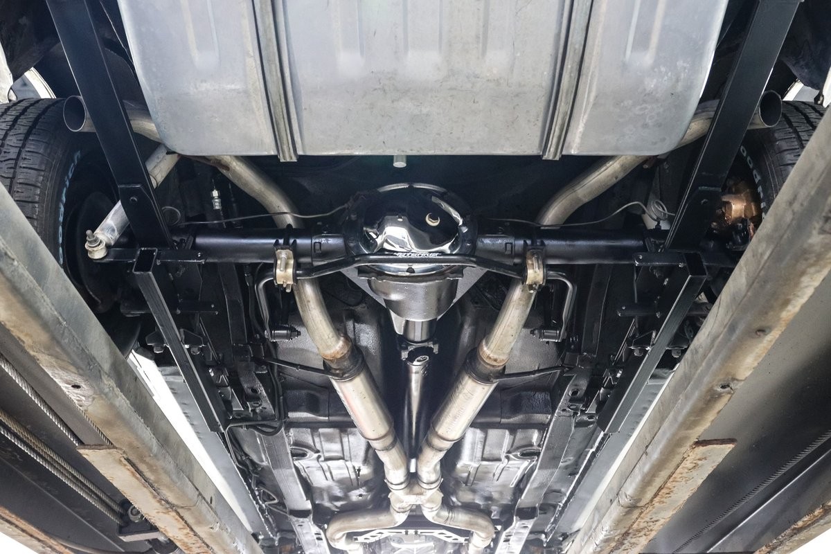 Chevrolet-Camaro-1968-Coupe-25