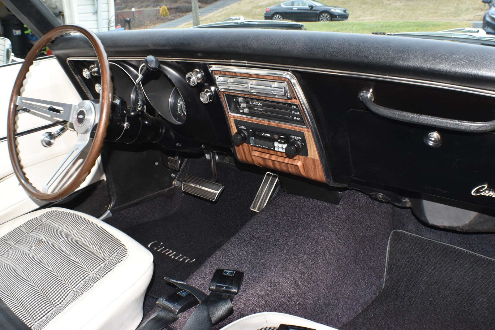 Chevrolet-Camaro-1968-Coupe-26