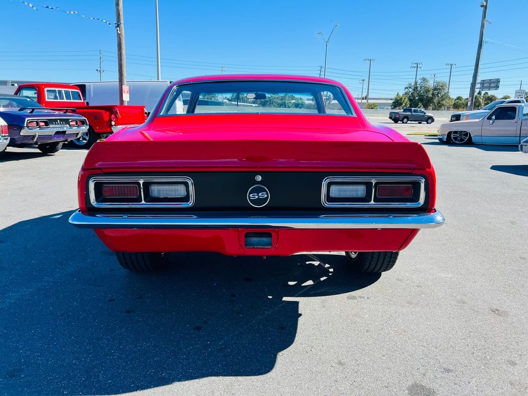 Chevrolet-Camaro-1968-Coupe-3