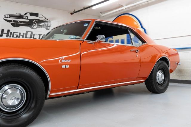 Chevrolet-Camaro-1968-Coupe-30