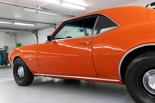 Chevrolet-Camaro-1968-Coupe-32