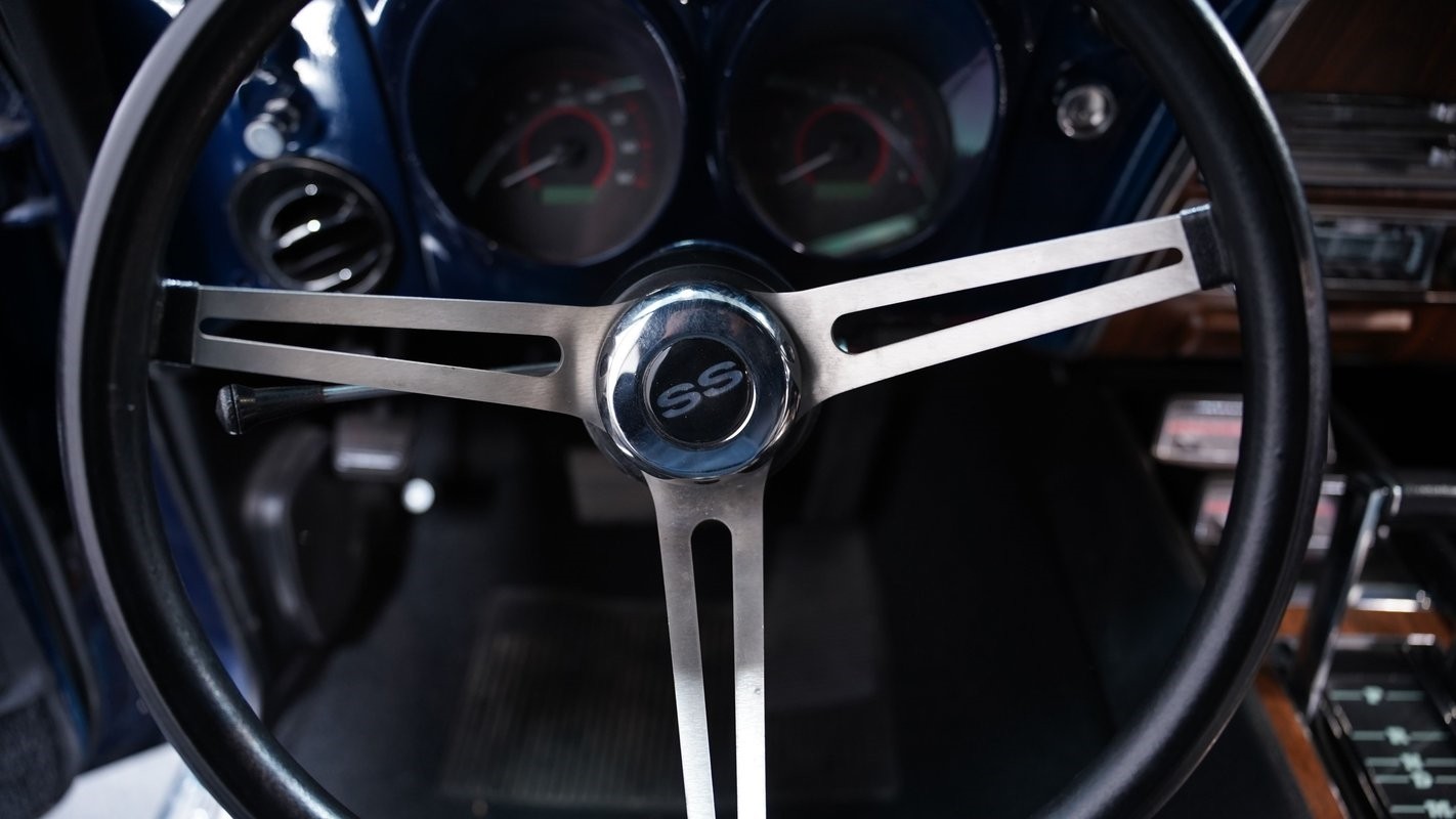 Chevrolet-Camaro-1968-Coupe-35