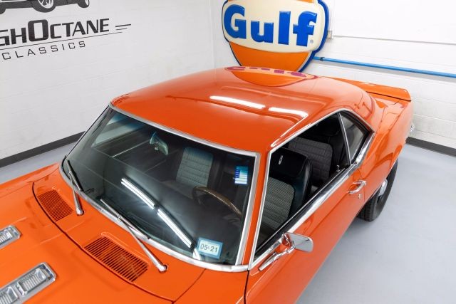 Chevrolet-Camaro-1968-Coupe-37