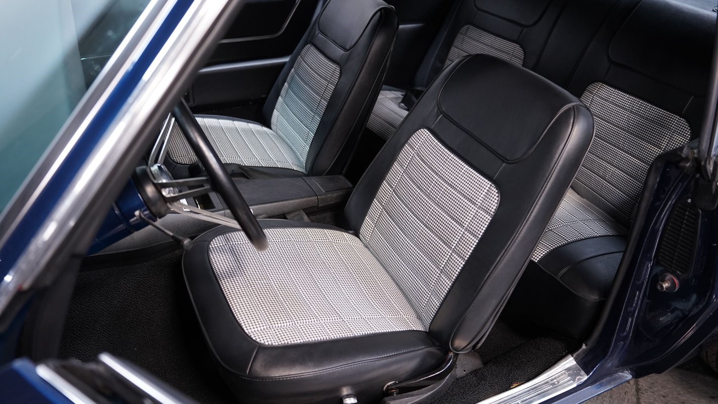 Chevrolet-Camaro-1968-Coupe-38