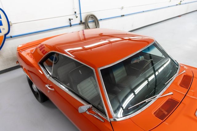 Chevrolet-Camaro-1968-Coupe-38