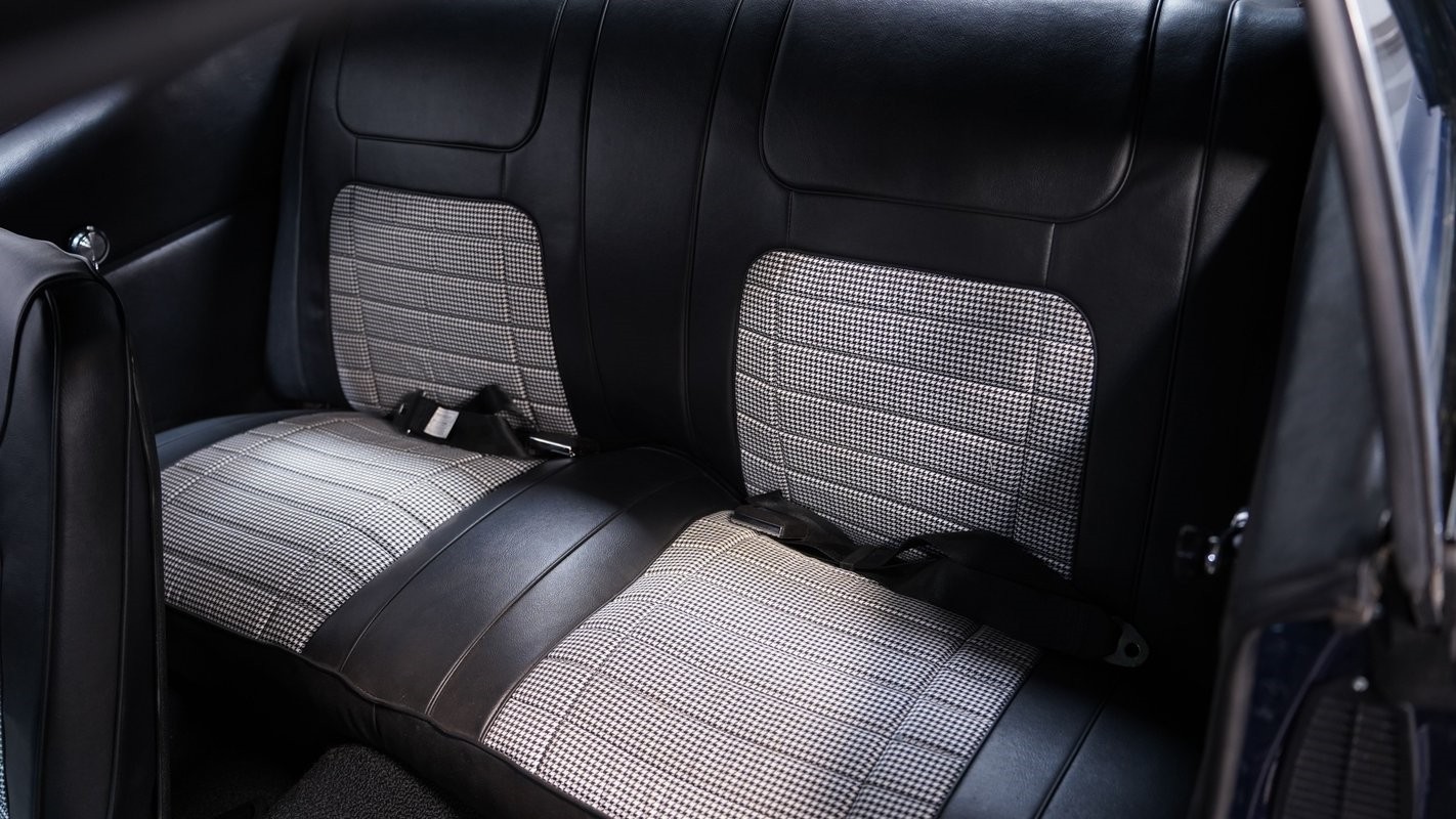 Chevrolet-Camaro-1968-Coupe-39