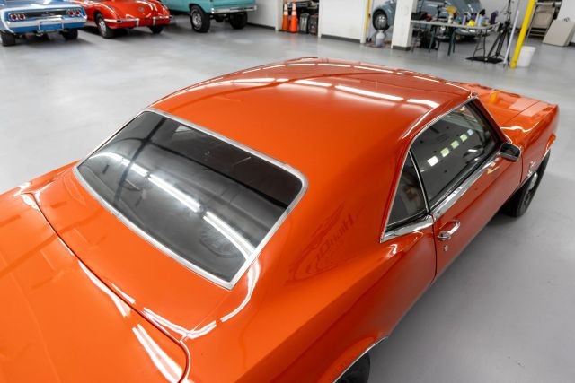 Chevrolet-Camaro-1968-Coupe-39