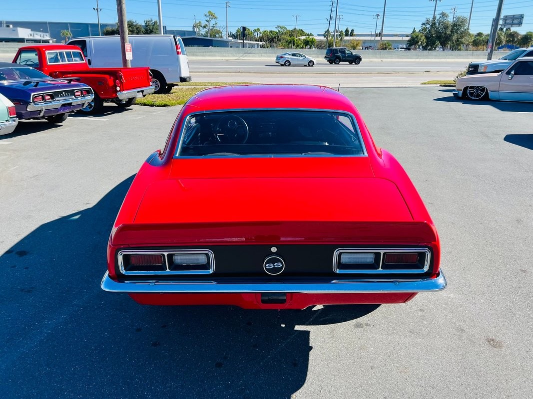 Chevrolet-Camaro-1968-Coupe-4